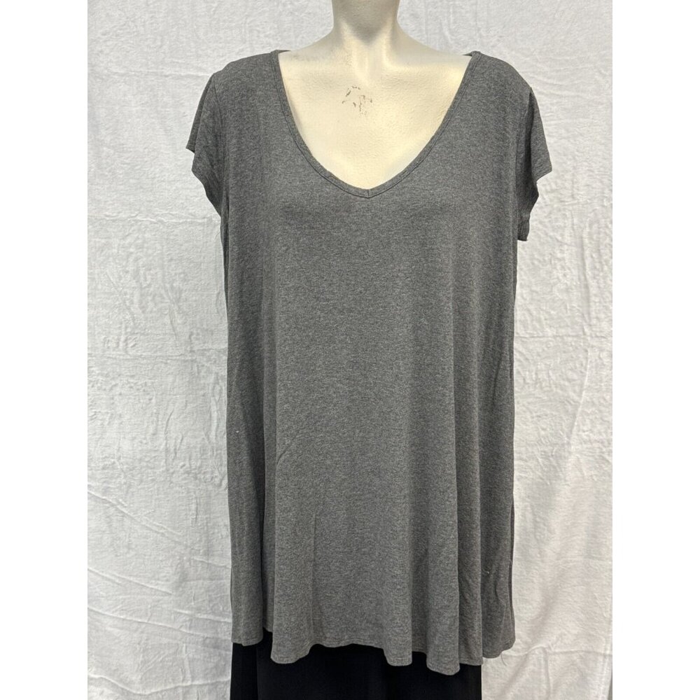 Vibe Sportwear‎ Womens Gray V-Neck Plain Tee Plus Size 2X Short Sleeve Pullover